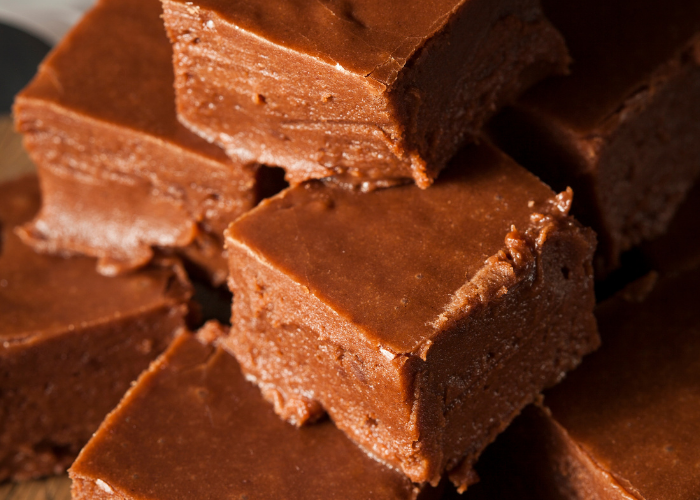Olde Fashioned Chocolate & Peanut Butter FUDGE